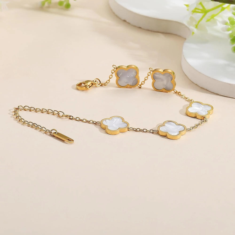 Classic Gold Plated Clover Link Bracelet