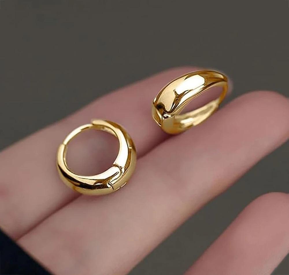 Classy Minimalist Gold Hoop Earrings Set