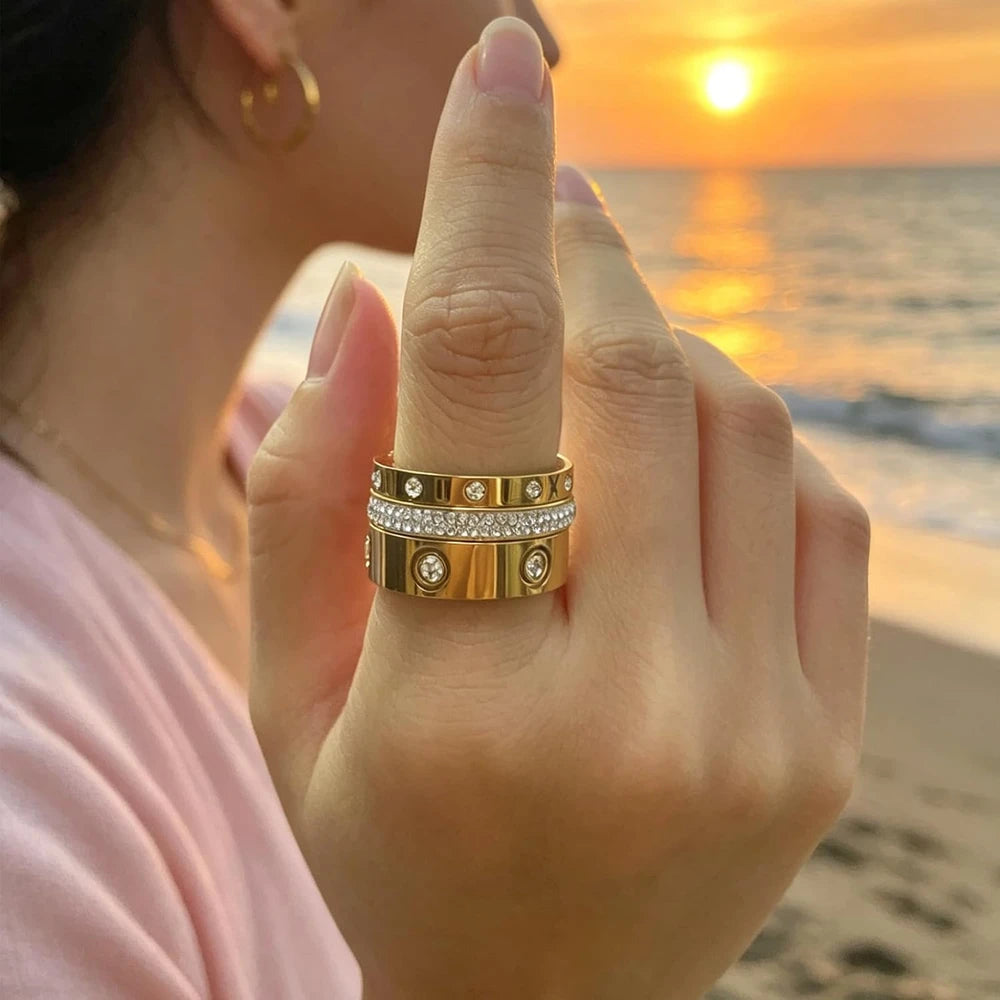 Classic ring set Gold Stacking Ring Set